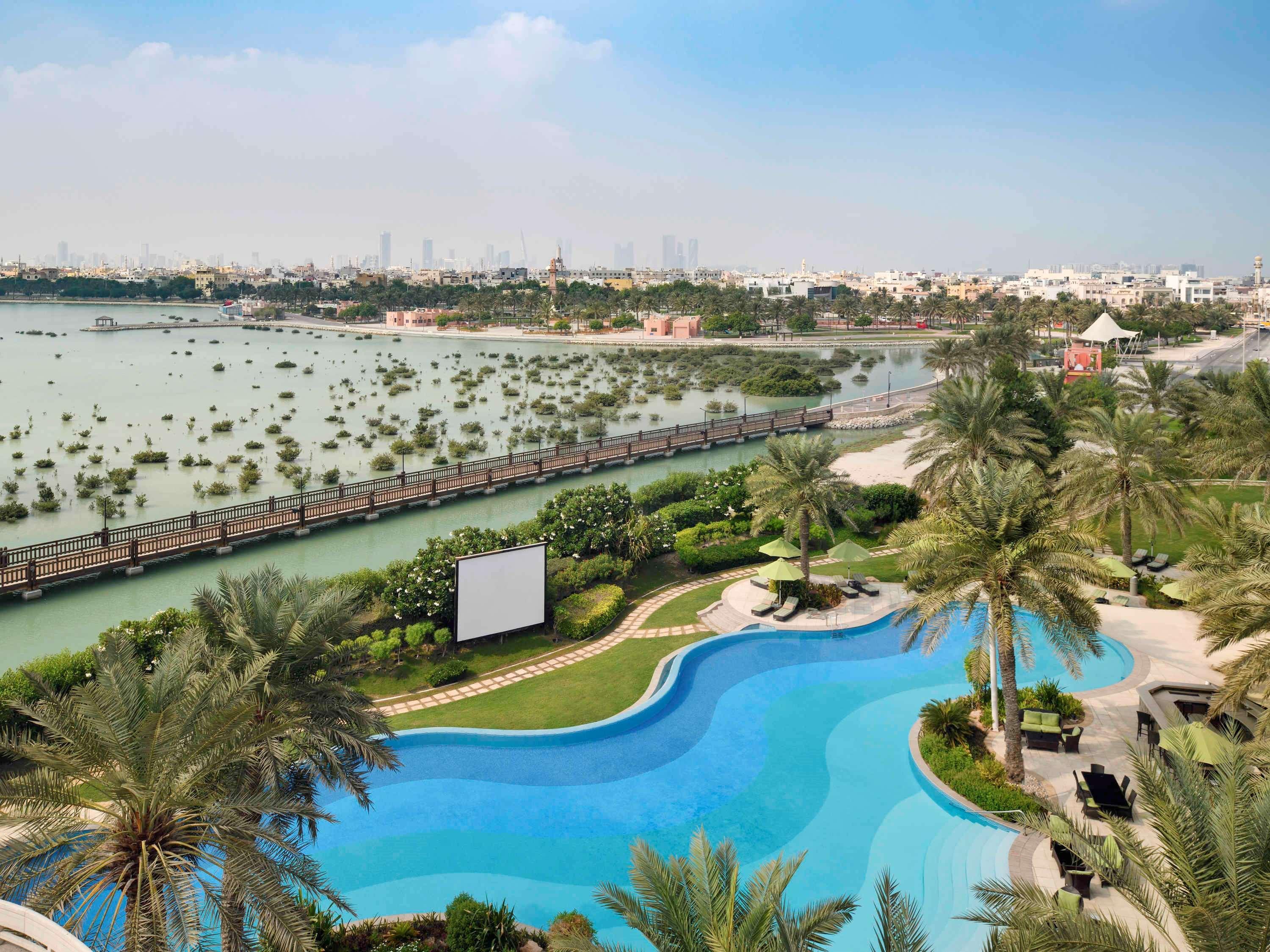 Moevenpick Hotel Bahrain Muharraq Exterior photo View of the lagoon